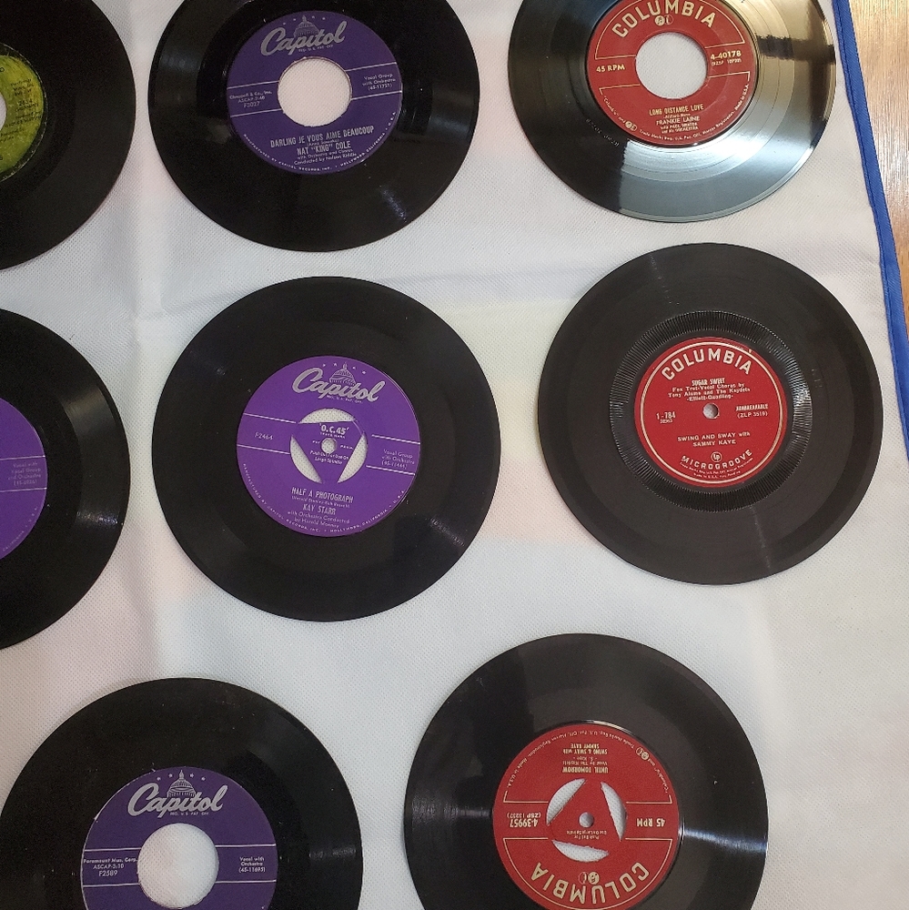 Vinyl, 7", 45 RPM, - Picture 2 of 4